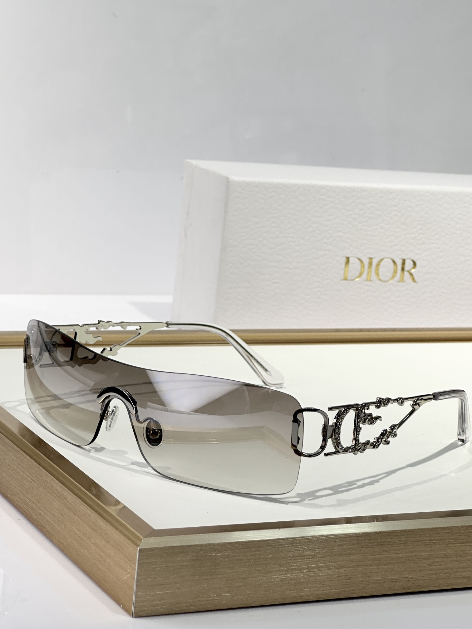  DIOR
MODEL FIRE
SIZE75BHY125

