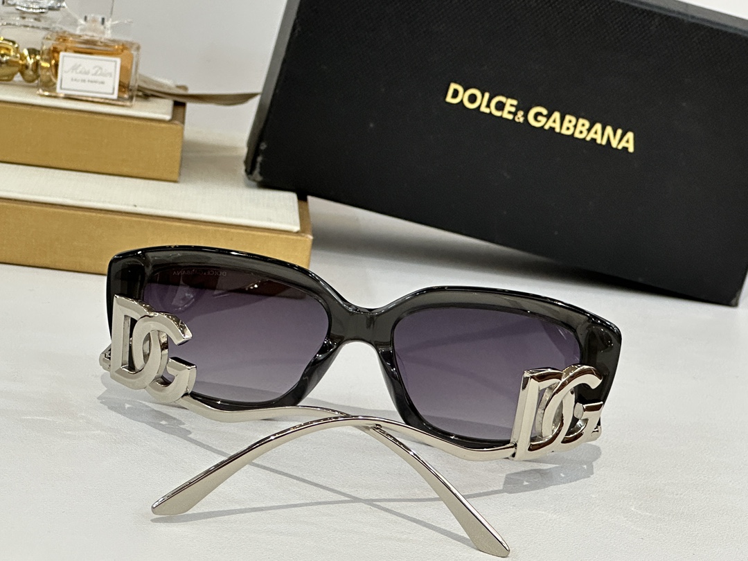  DOLCE & GABBAN*
MODEL：DG6697
SIZE：53口17 138
