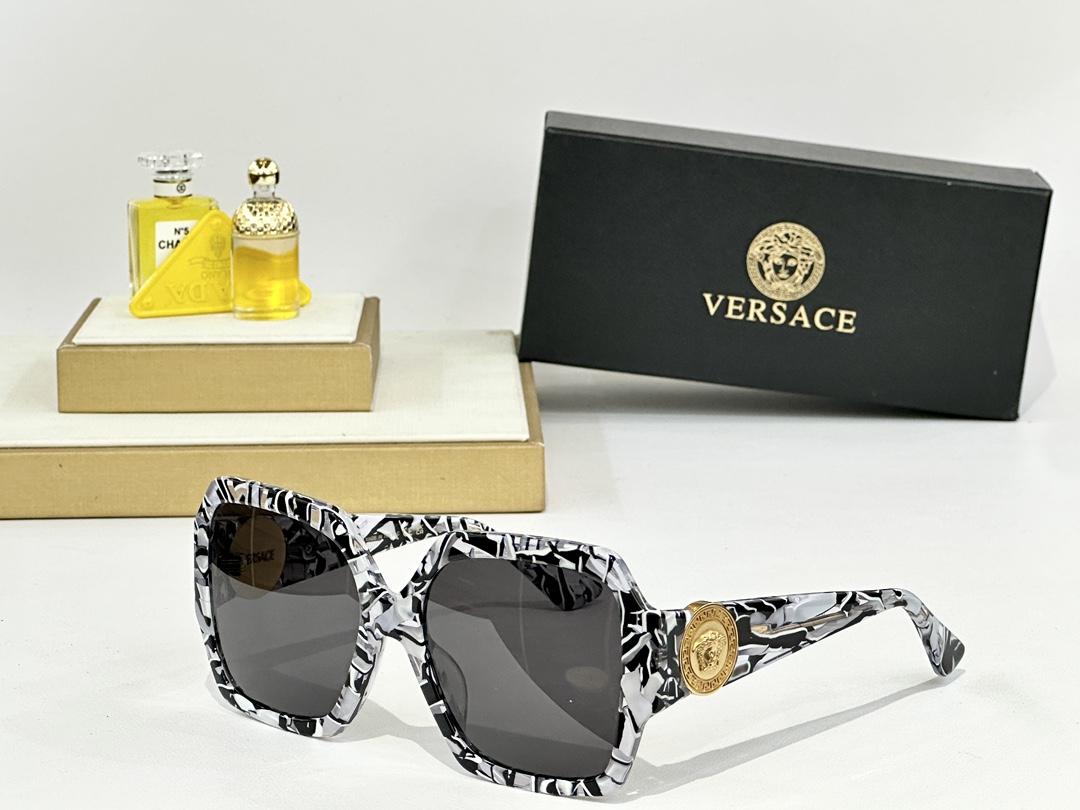  VERSACE
MOD：4453
Size：55口17 145
