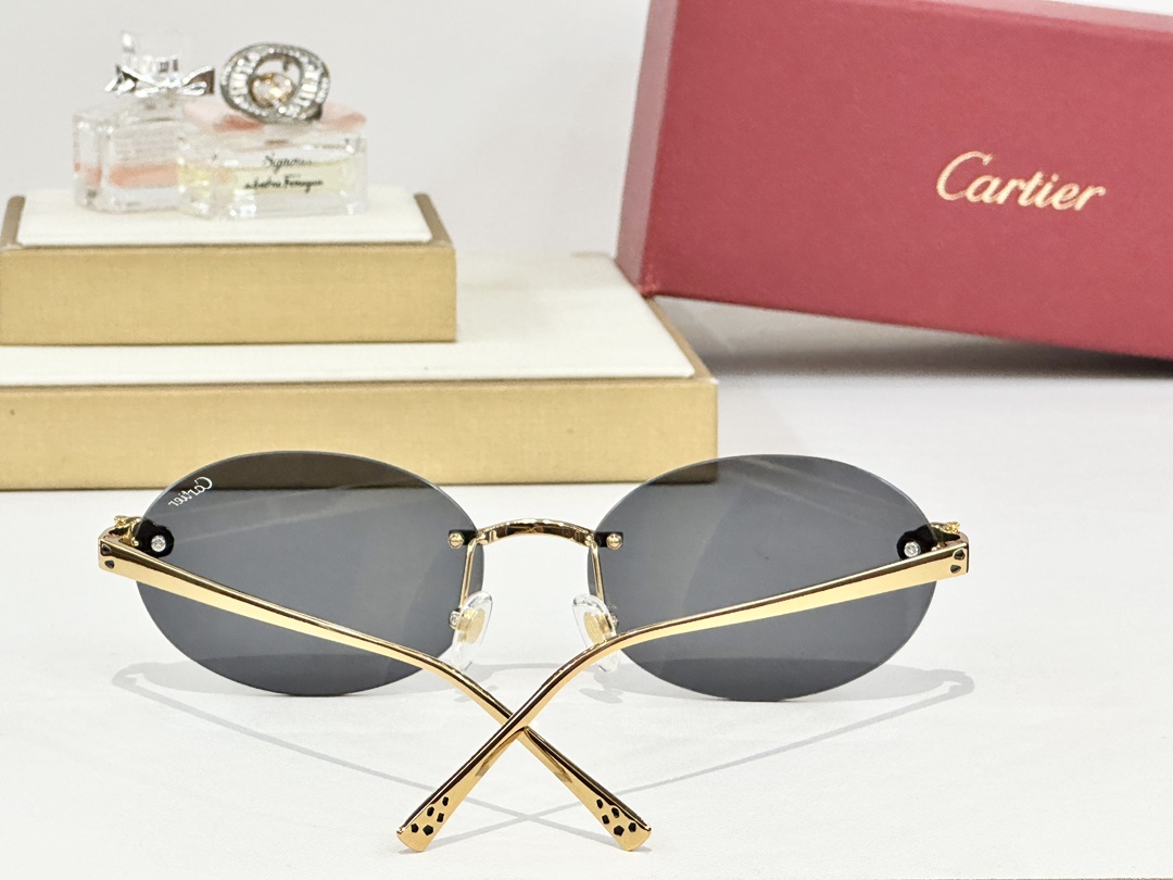 Cartie*
MODEL：CT0475S
SIZE60口18-140
变色： 
不变色： 
