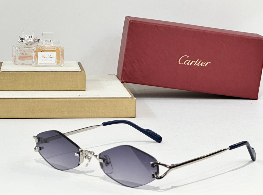  Cartier
MOD：CT
Size48口20-145
