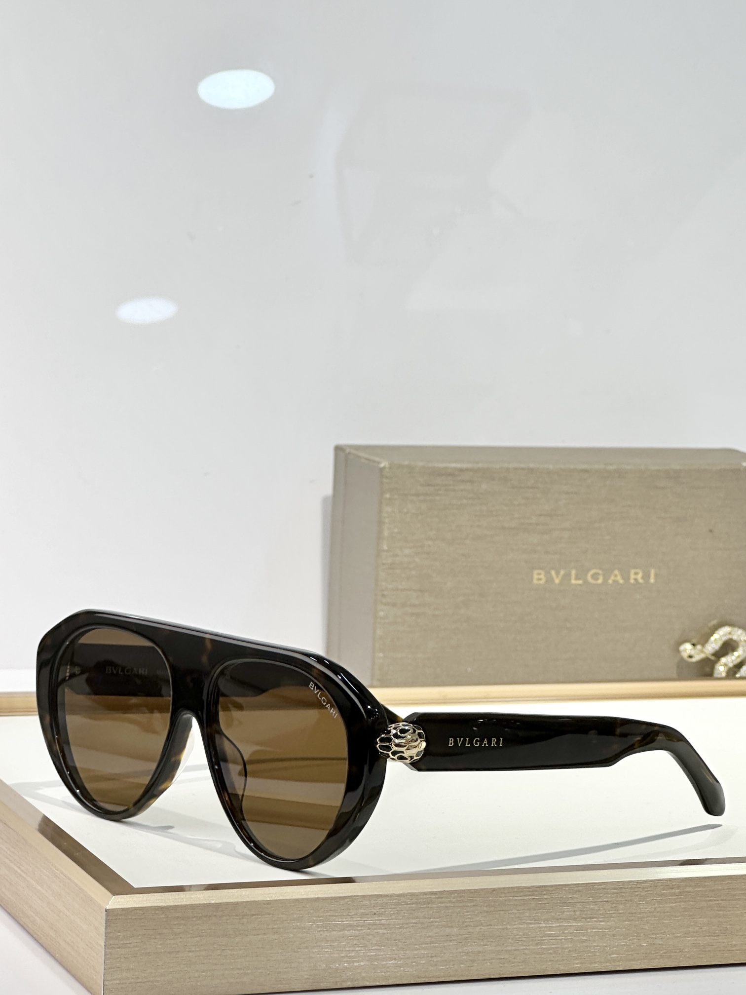  BVLGARI
MOD：BV40060I
Size：56口16 140
