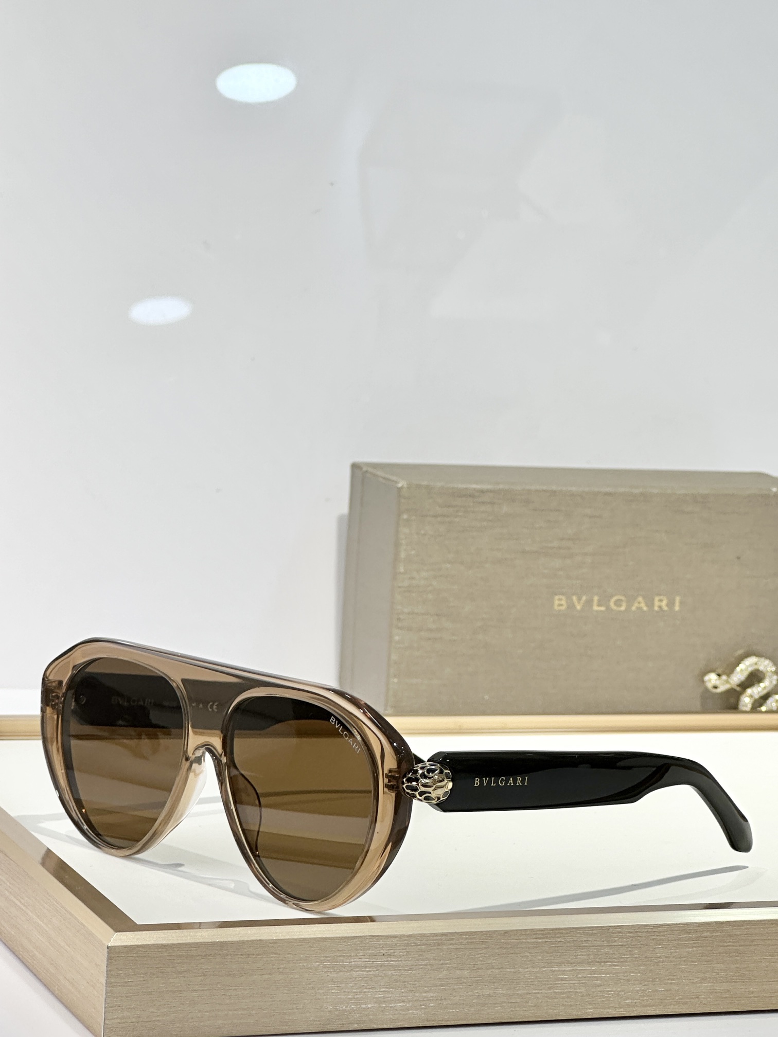  BVLGARI
MOD：BV40060I
Size：56口16 140
