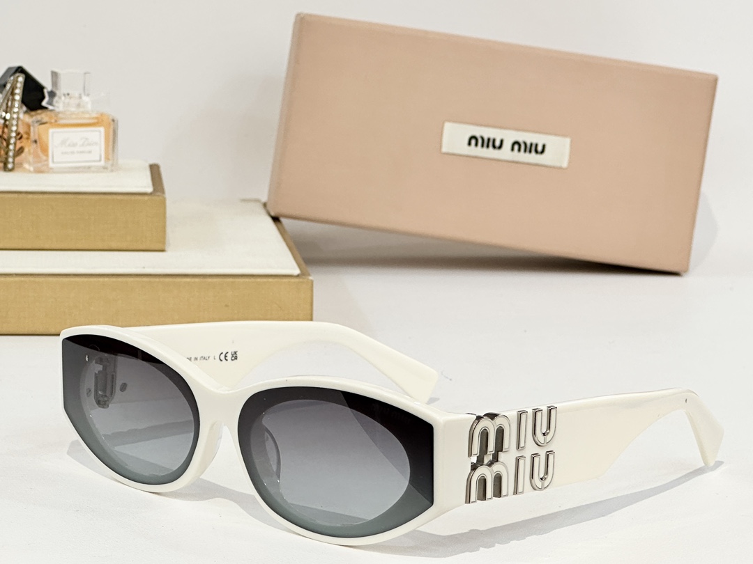  MIU MI*
MOD：SMU080Z
Size：54口21 135

