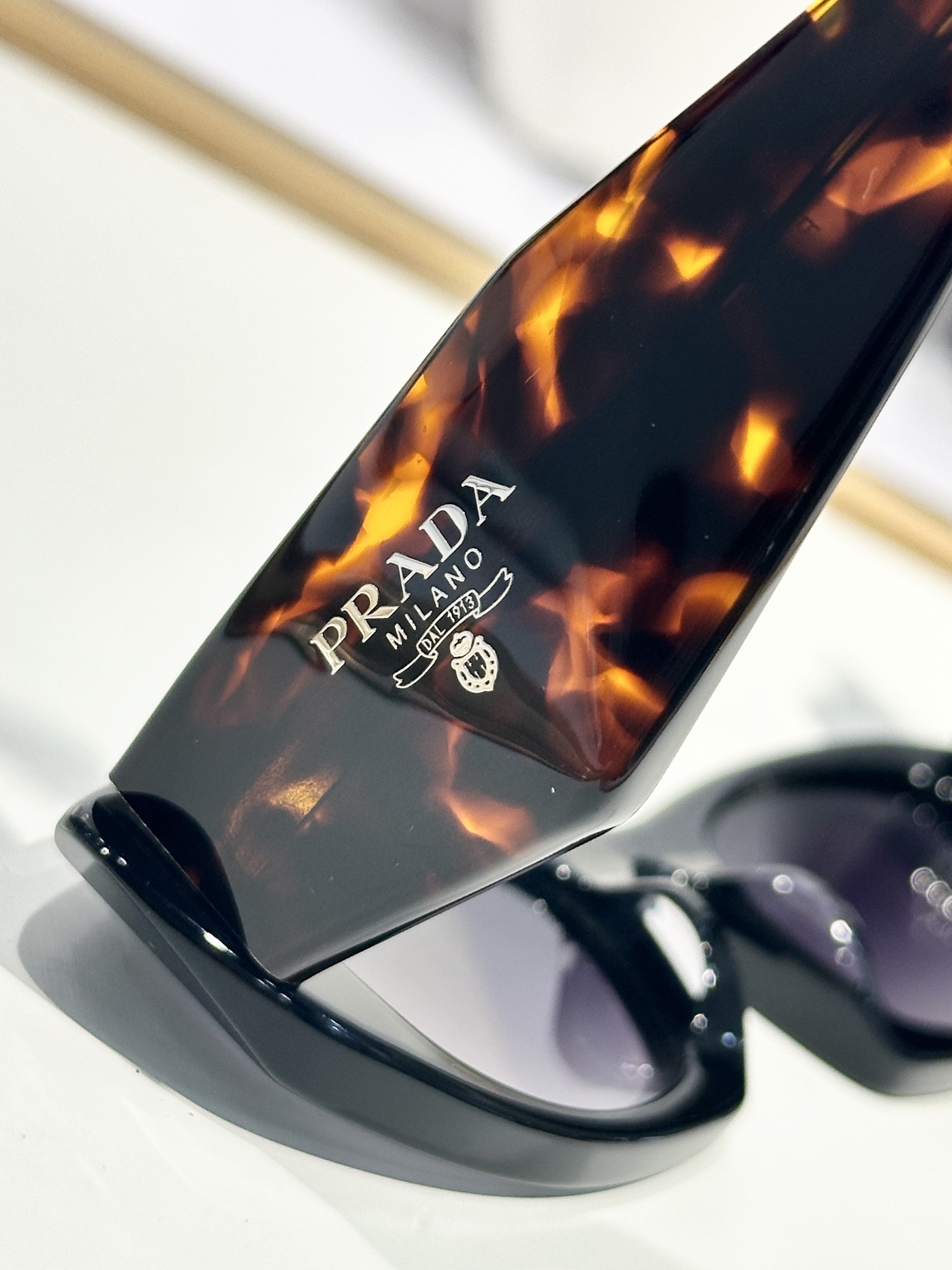  PRADA
MOD：PRB16S
Size：50口21 145
