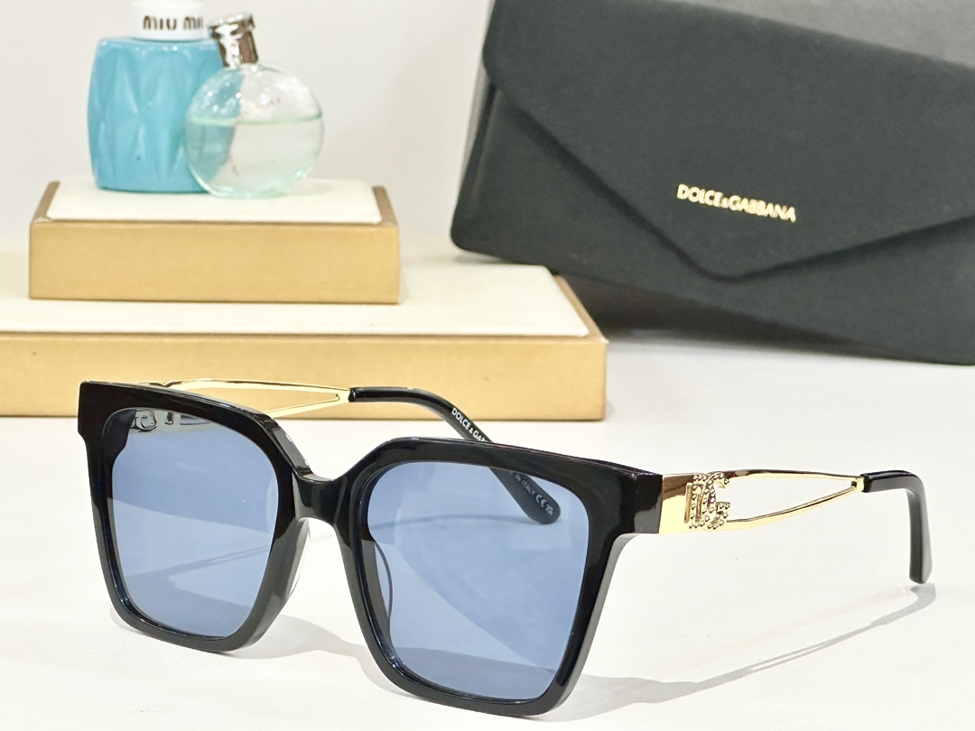  DOLCE & GABBAN*
MODEL：DG 3376B
SIZE：51口18-145
