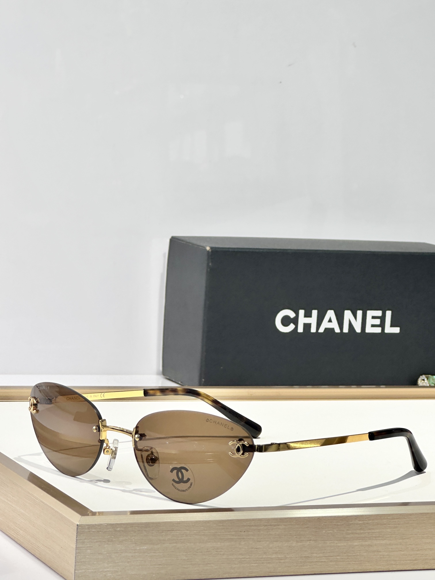  CHANEL
MODEL：CH4003
SIZE：55口135-16
