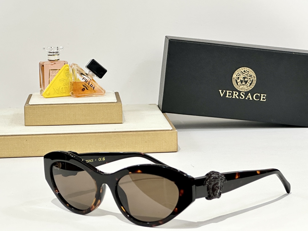  VERSACE
MOD：4005U
Size：49口18 130
