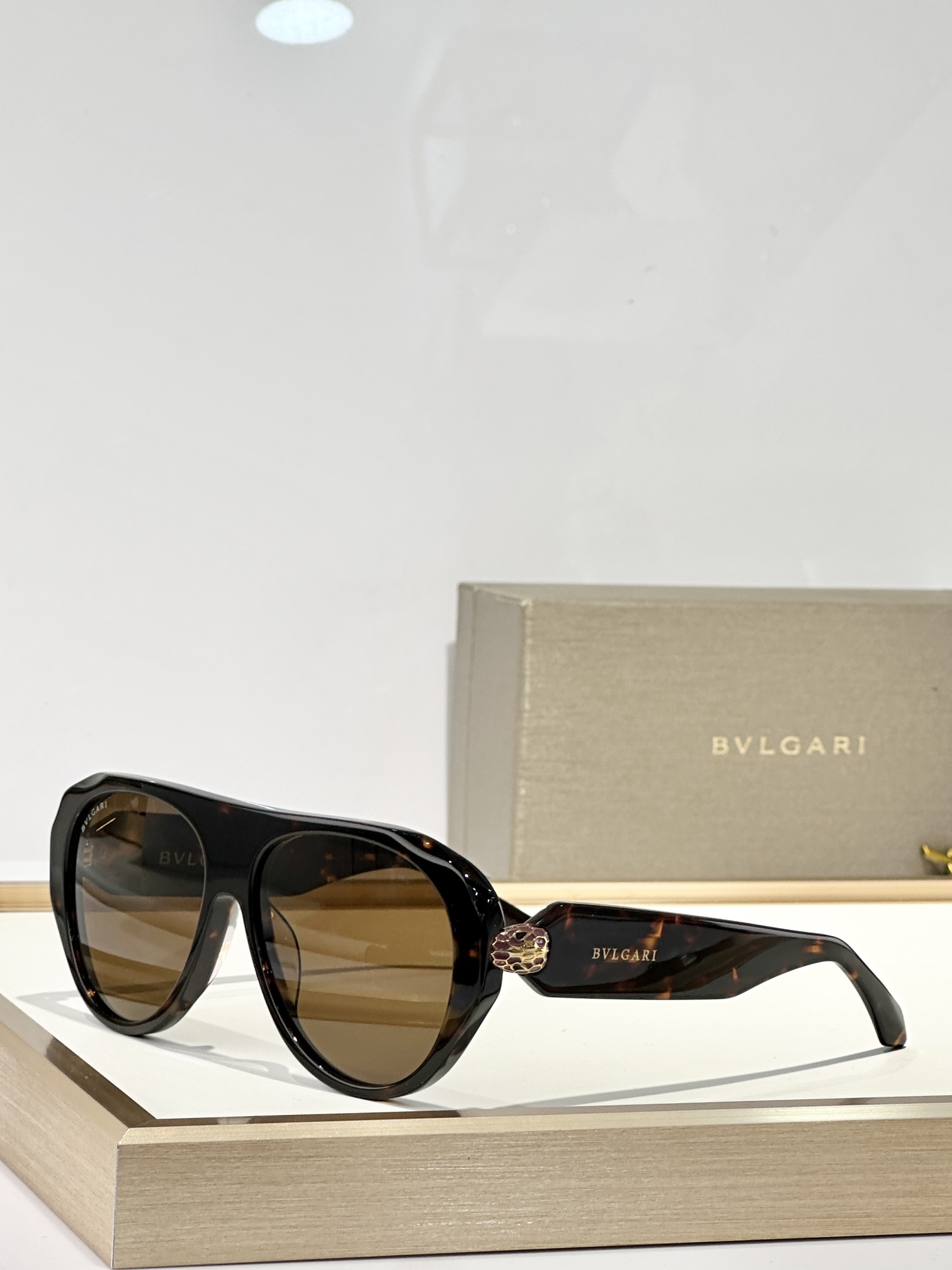  BVLGARI
MOD：BV40060I
Size：56口16 140

