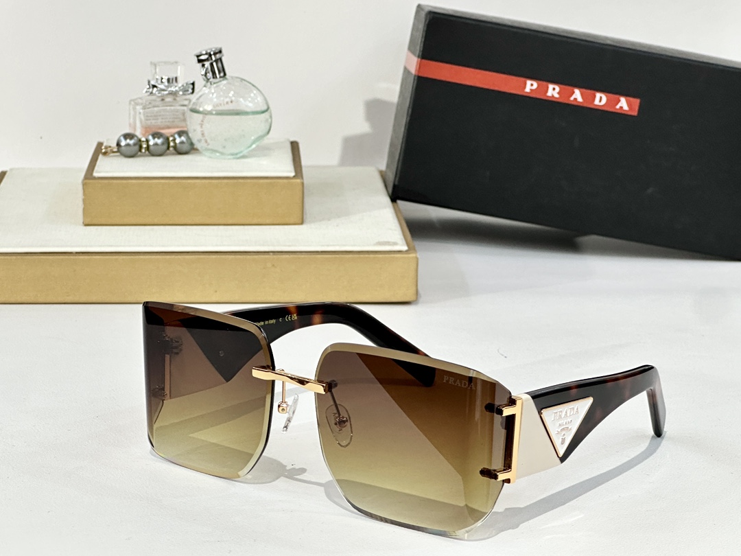 PRADA
MOD：PR191VS
Size：62口17 140
