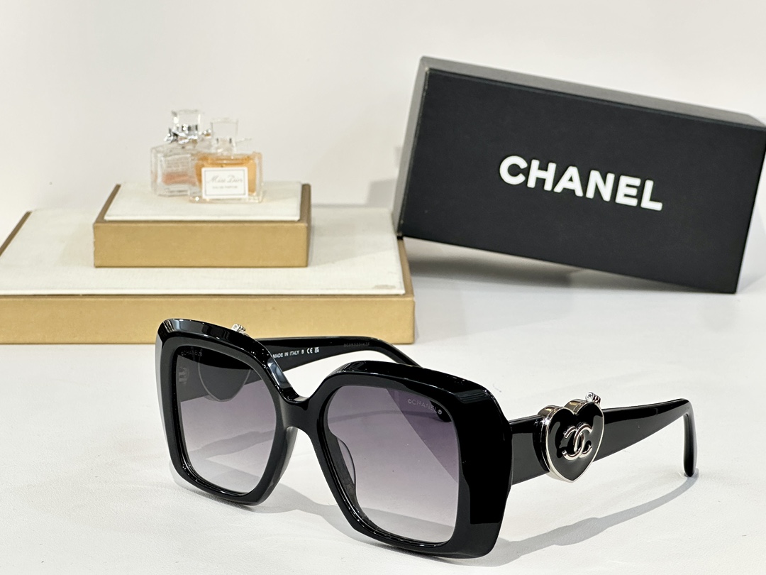  Chane*
Mod：5518
Size：54-17-140
