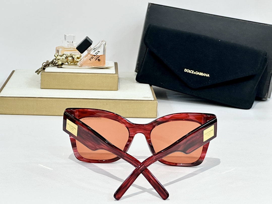  DOLCE & GABBAN*
MODEL：DG4478
SIZE：54口20-145
