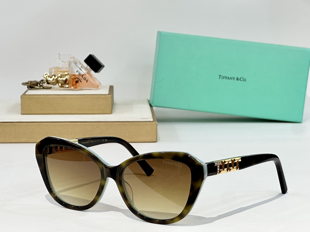  TIFFANY & CO
MODELTF2241B
SIZE56口16-143

