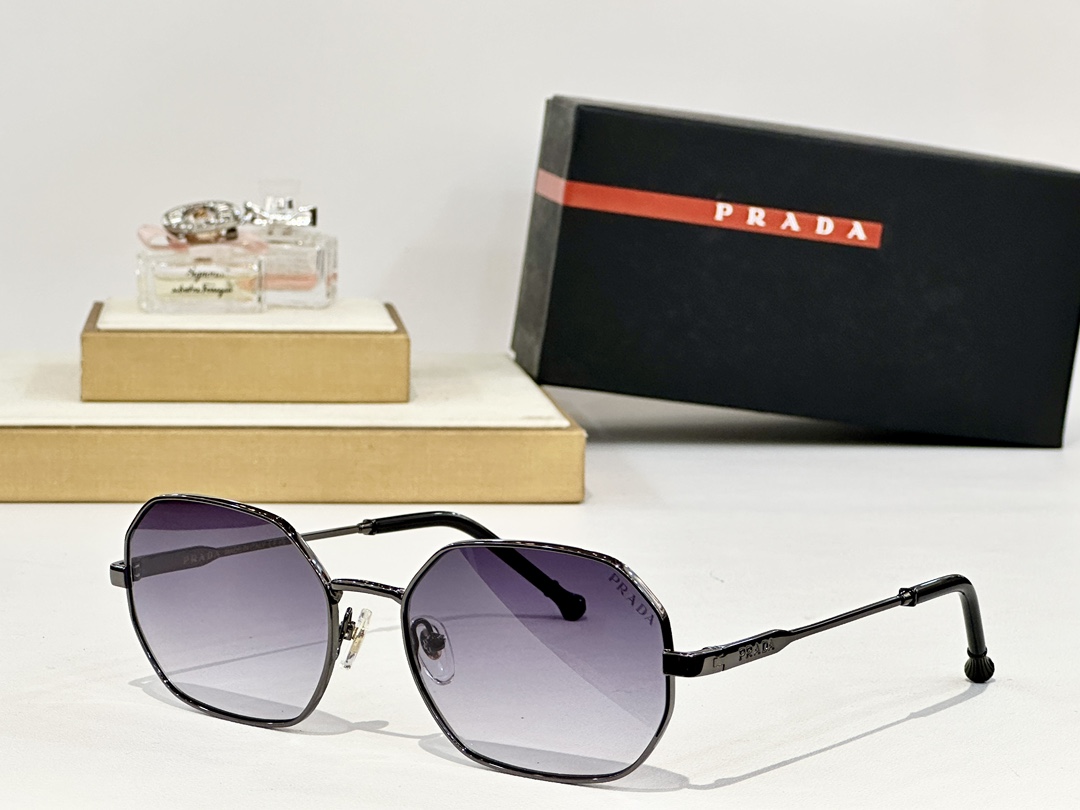  PRADA
MOD：OPR35F
Size：59口18 145
