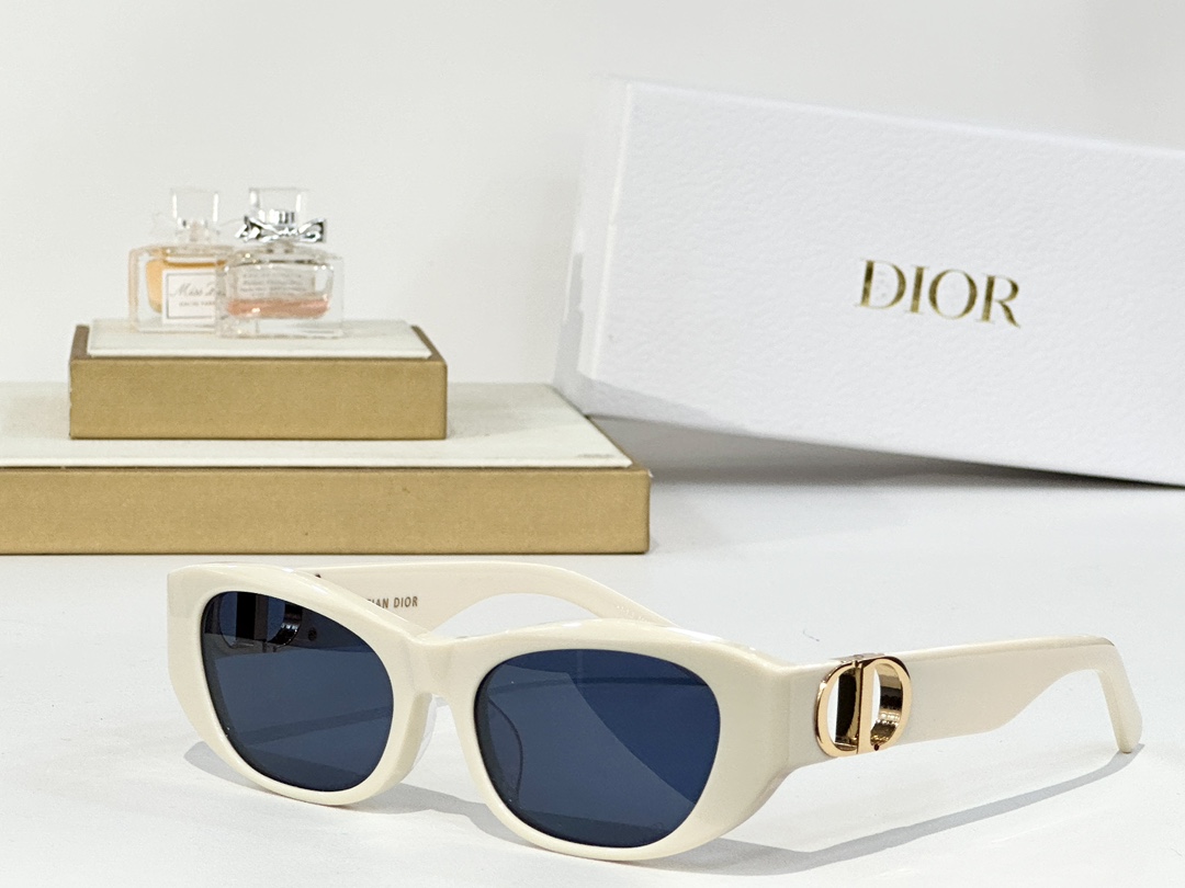  Dio*
Mod30MONTAIGNE S9U
SIZE：53口17-130
