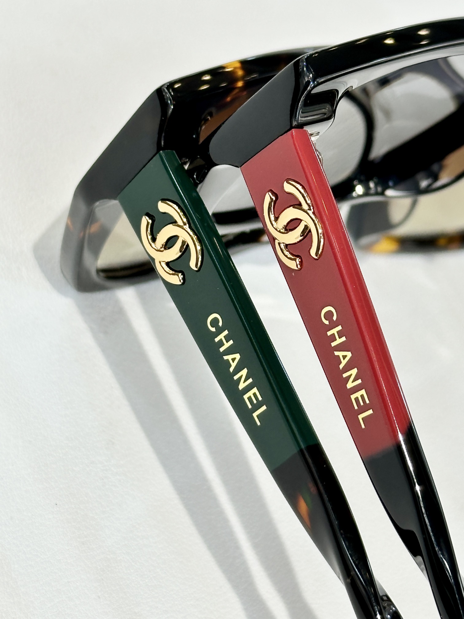  CHANEL
MOD：5488-H
Size：55口18 145
