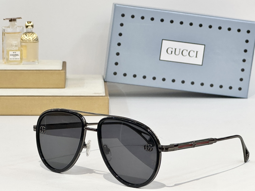  GUCCI
MOD：GG1468L
Size：56口18 143

