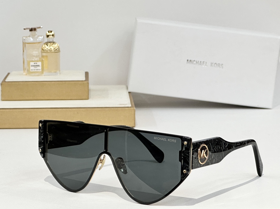  MICHAEL KORS
MOD：MK 1080
Size：145口0 145
