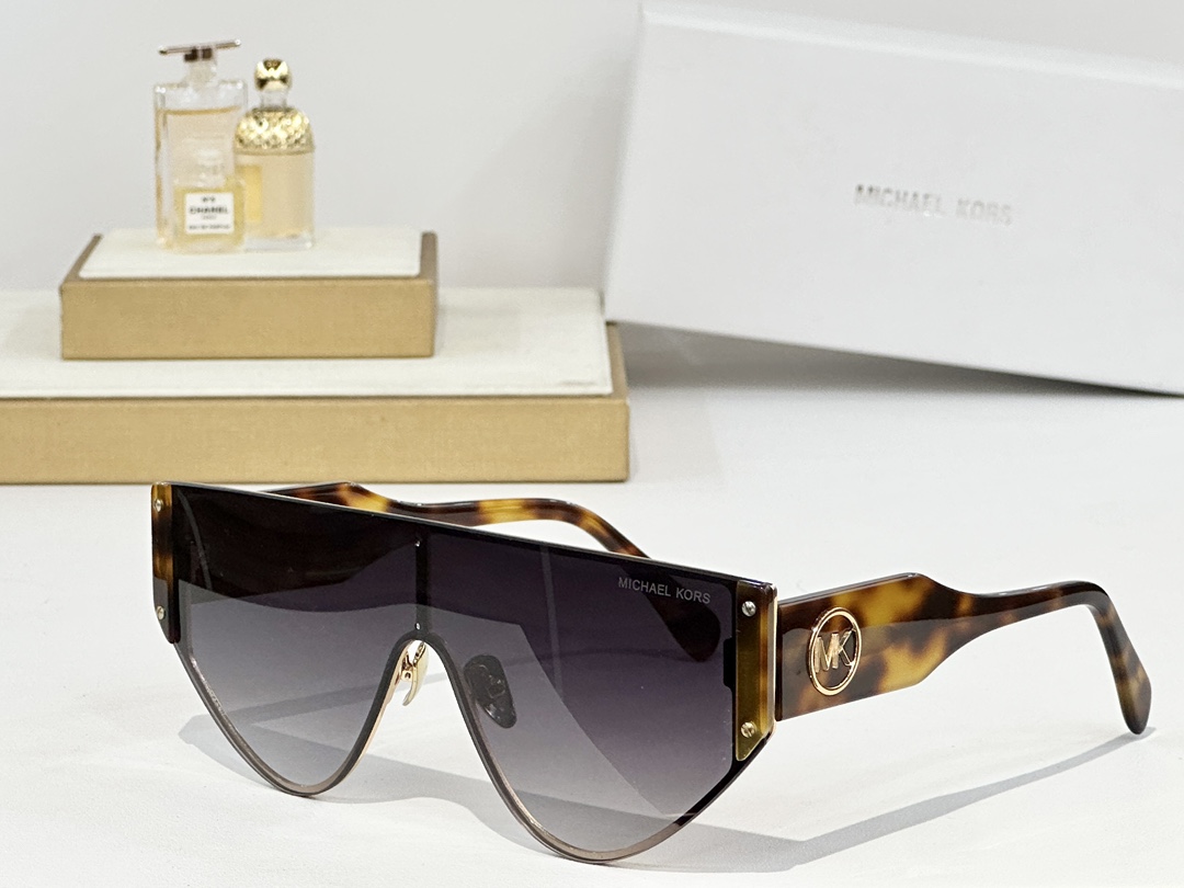  MICHAEL KORS
MOD：MK 1080
Size：145口0 145
