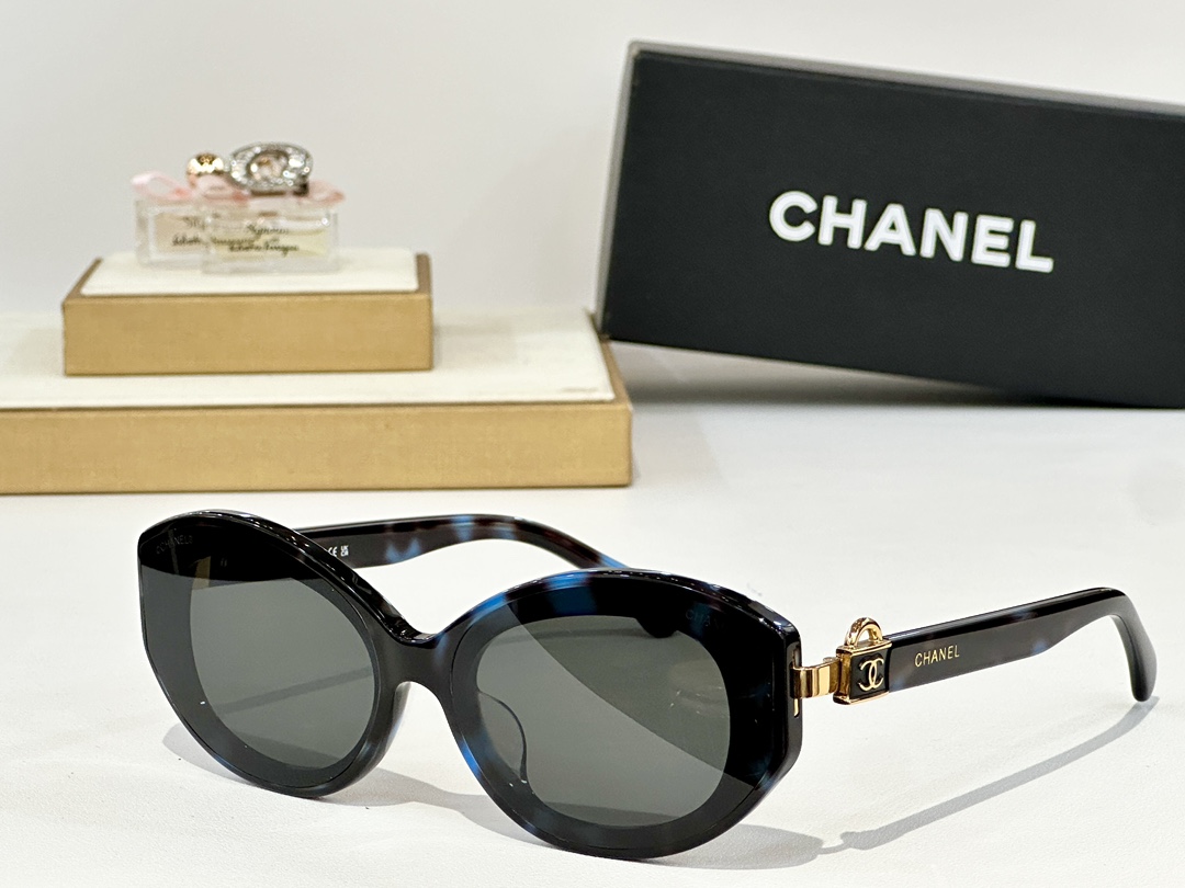  CHANEL
MOD：6075
Size：60口15 145
