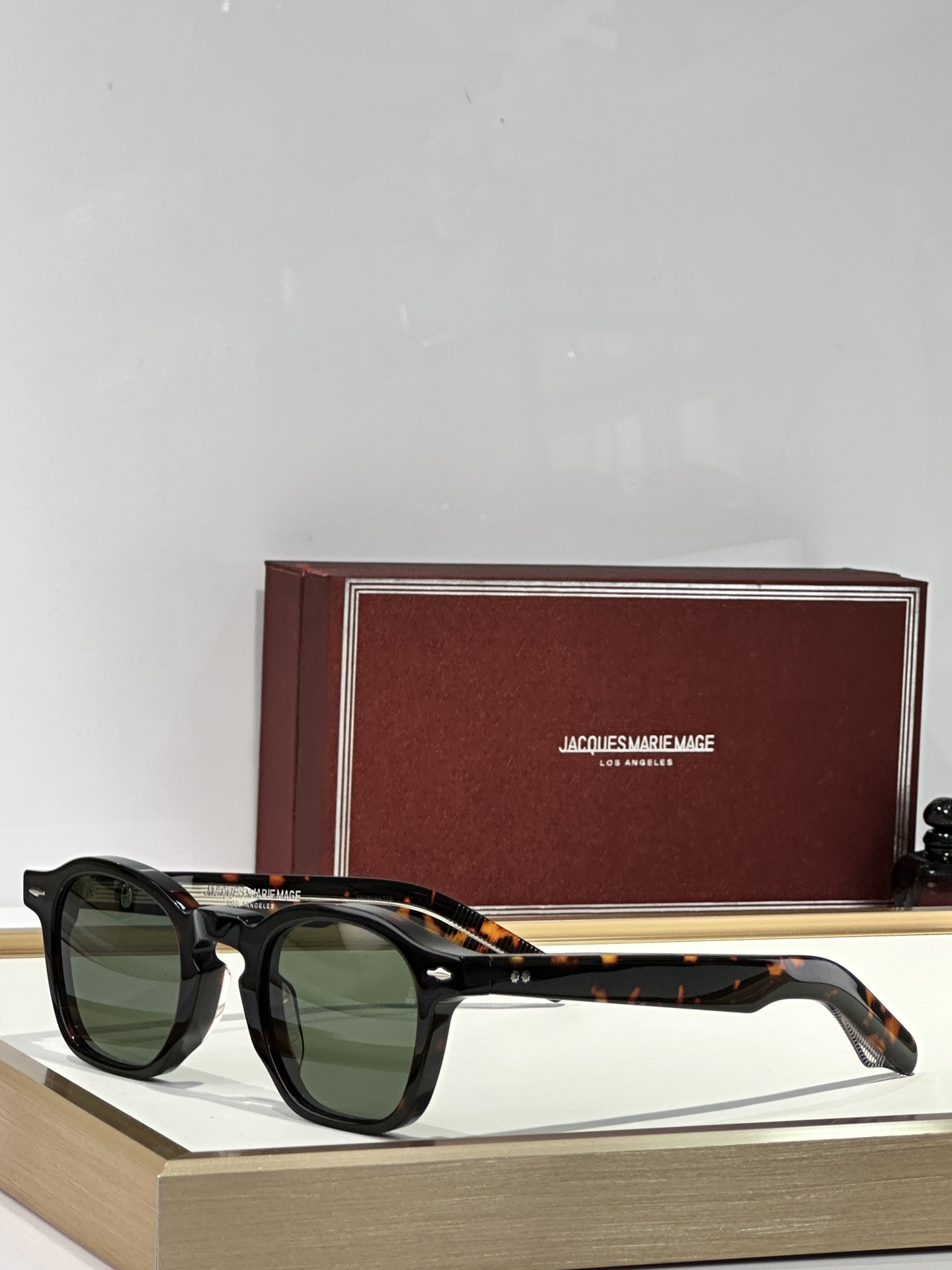  Jacques Marie Mage
Mod：ZePhirin
Size：47-26-146
