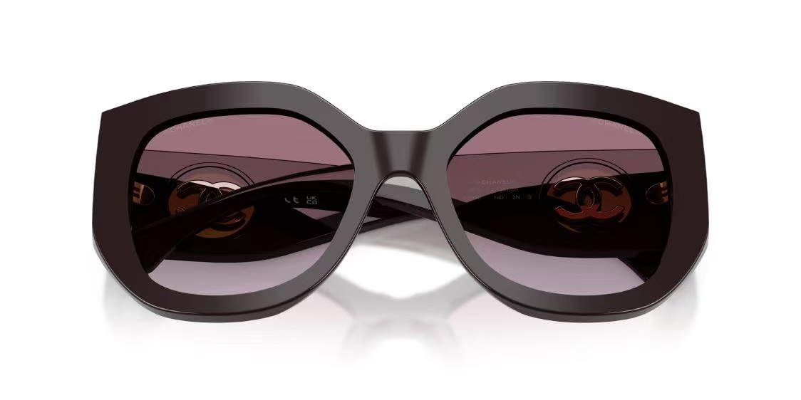  CHANEL
MOD：5550
Size：54口21 147
