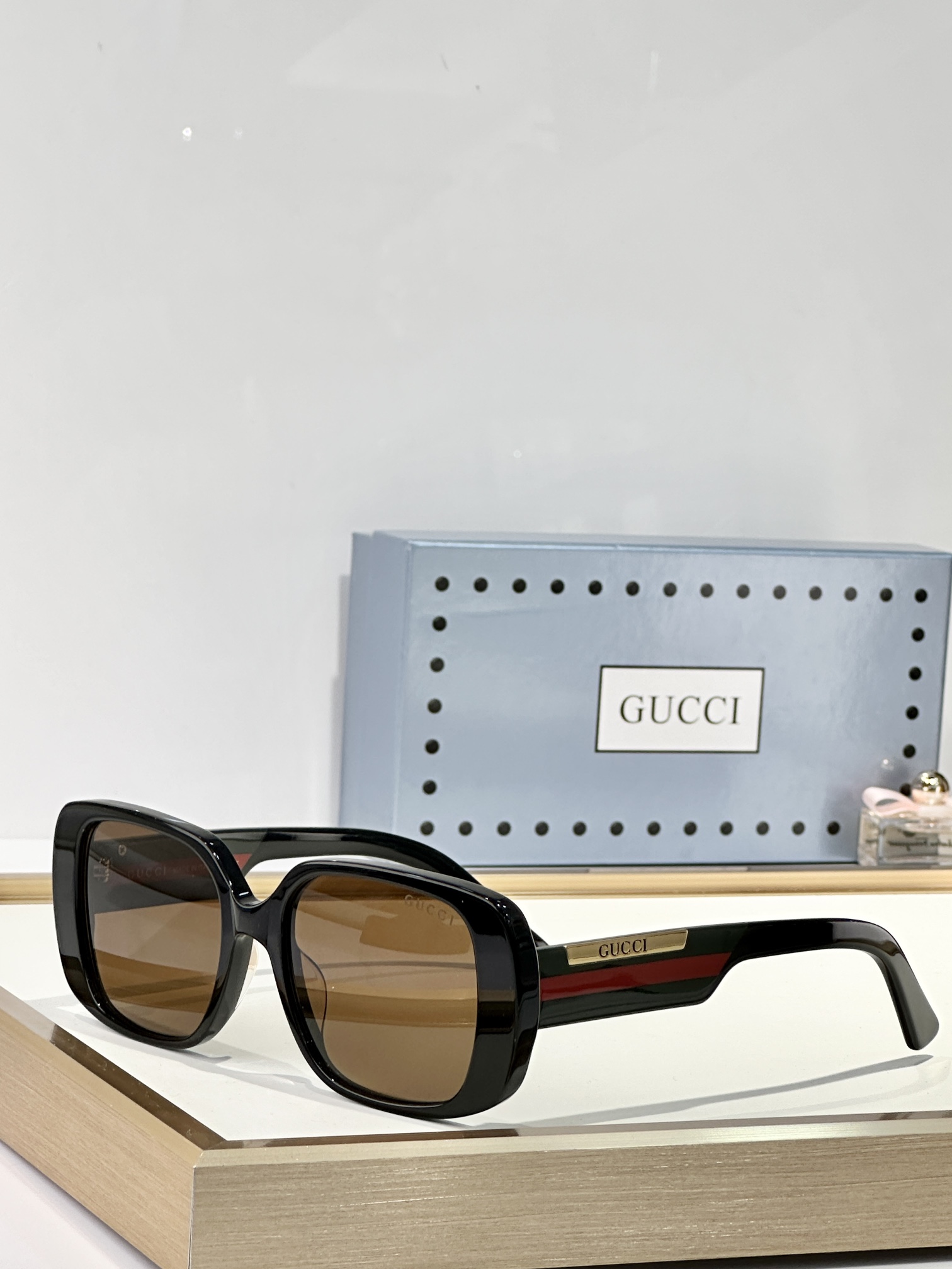  GUCCI
MOD：GG1411
Size：52口19-145
