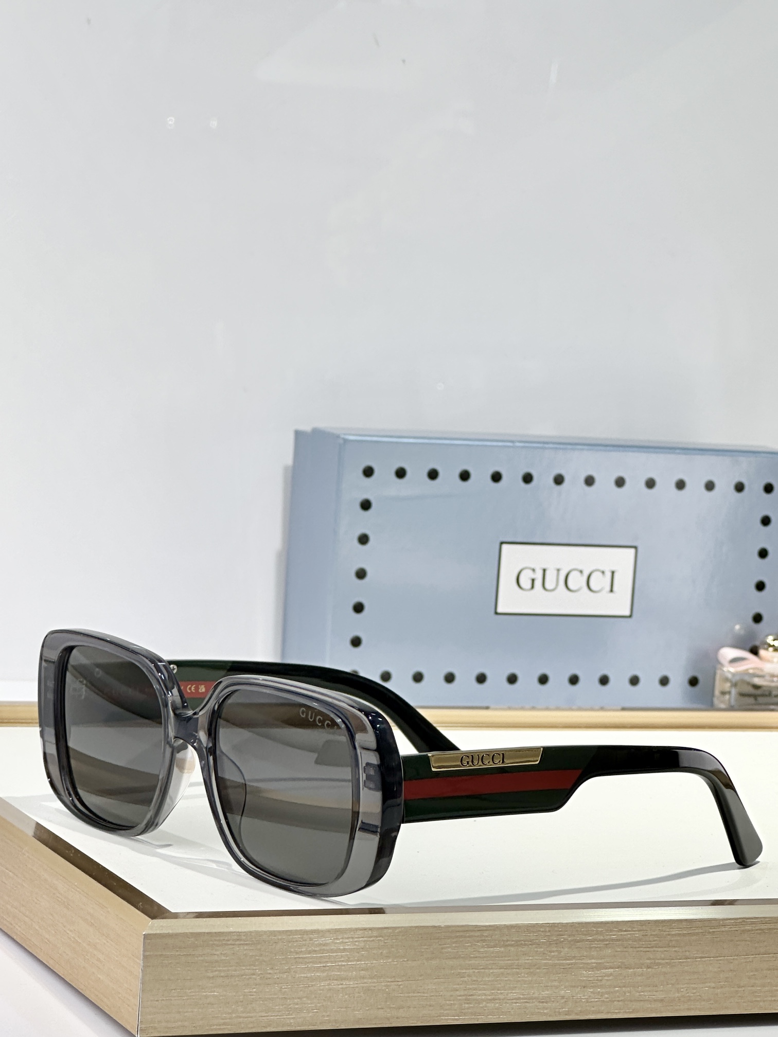  GUCCI
MOD：GG1411
Size：52口19-145

