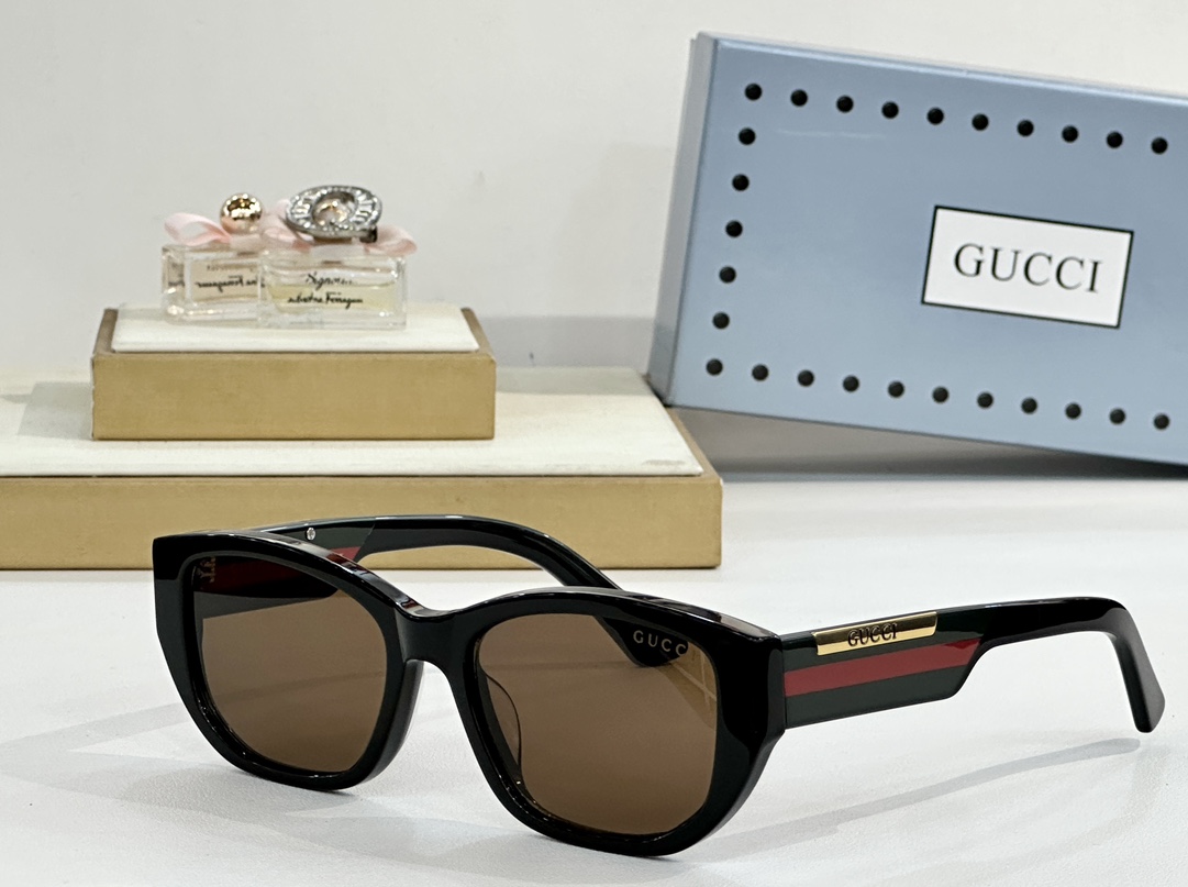  GUCCI
MOD：GG1412
Size：54口19-145
