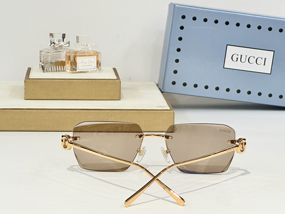  GUCC*
MODEL：GG1655
SIZE：58口17-143
