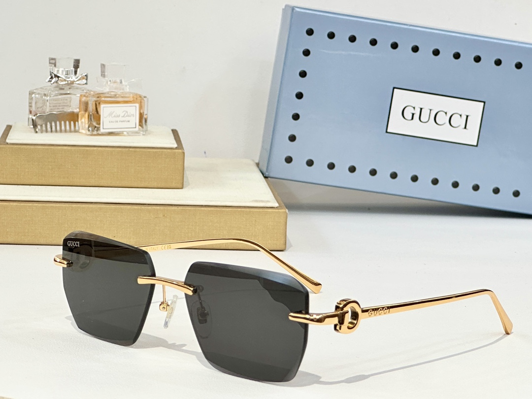 GUCC*
MODEL：GG1655
SIZE：58口17-143
