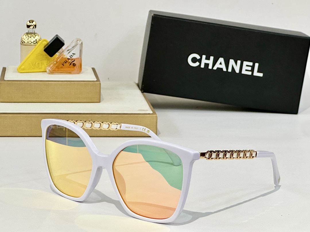  CHANEL
MOD：5546
Size：57口17 145

