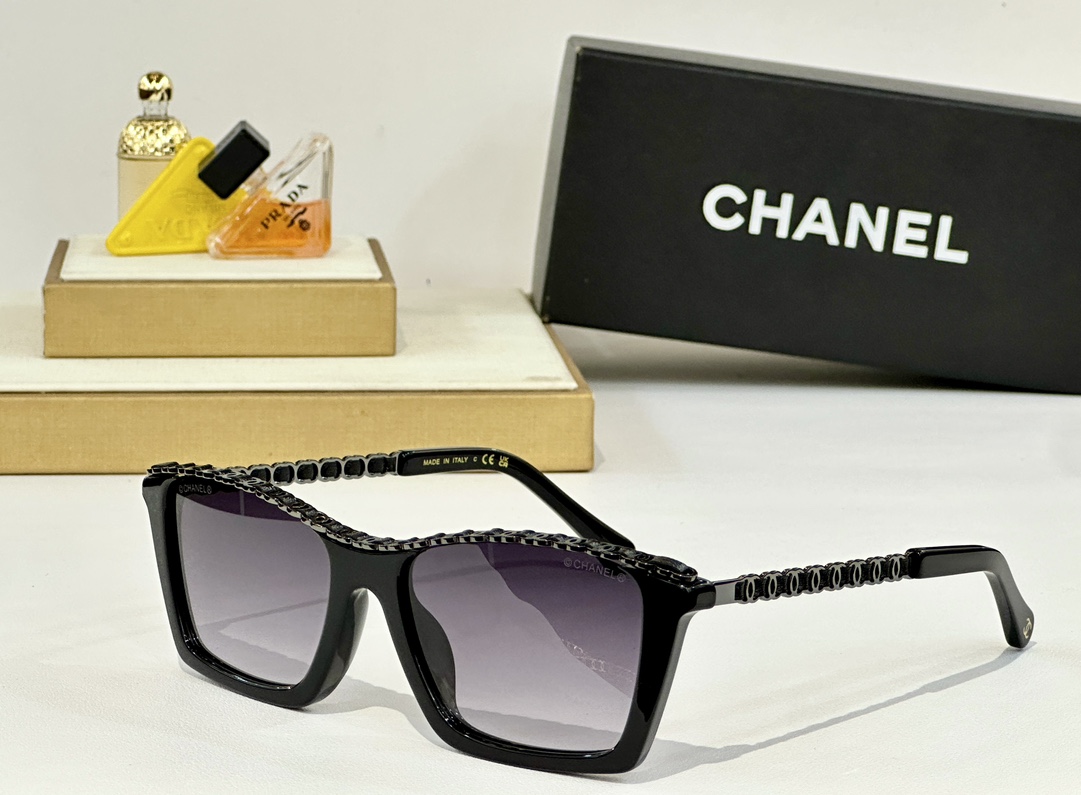  CHANEL
MOD：5548
Size：54口17 145
