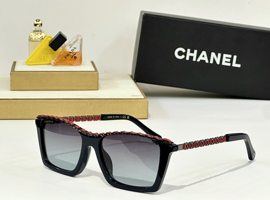  CHANEL
MOD：5548
Size：54口17 145
