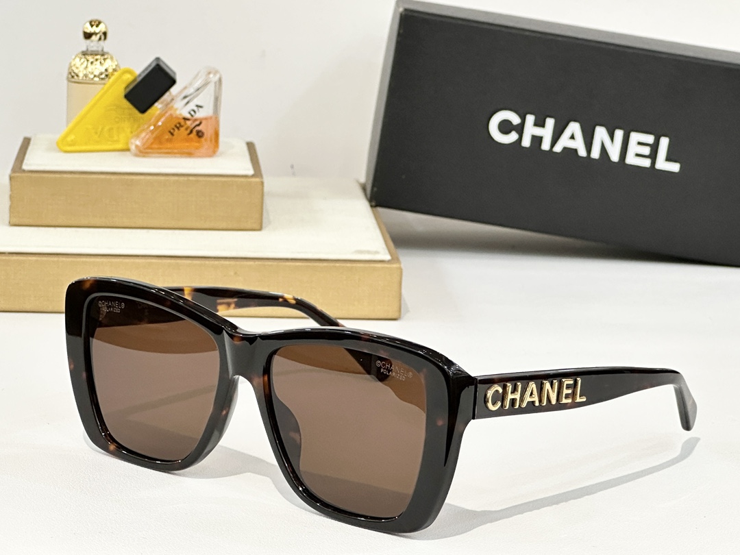CHANEL
MOD：9126
Size：56口17 145
