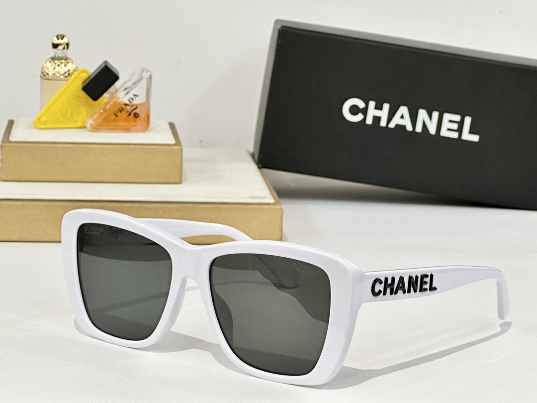 CHANEL
MOD：9126
Size：56口17 145
