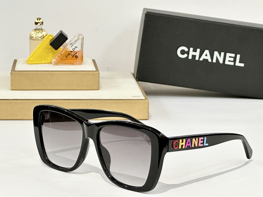 CHANEL
MOD：9126
Size：56口17 145
