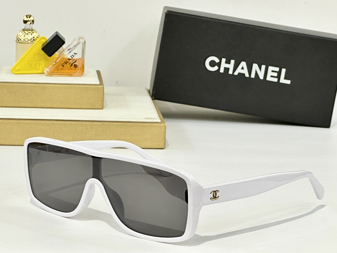  CHANEL
MOD：9121
Size：145

