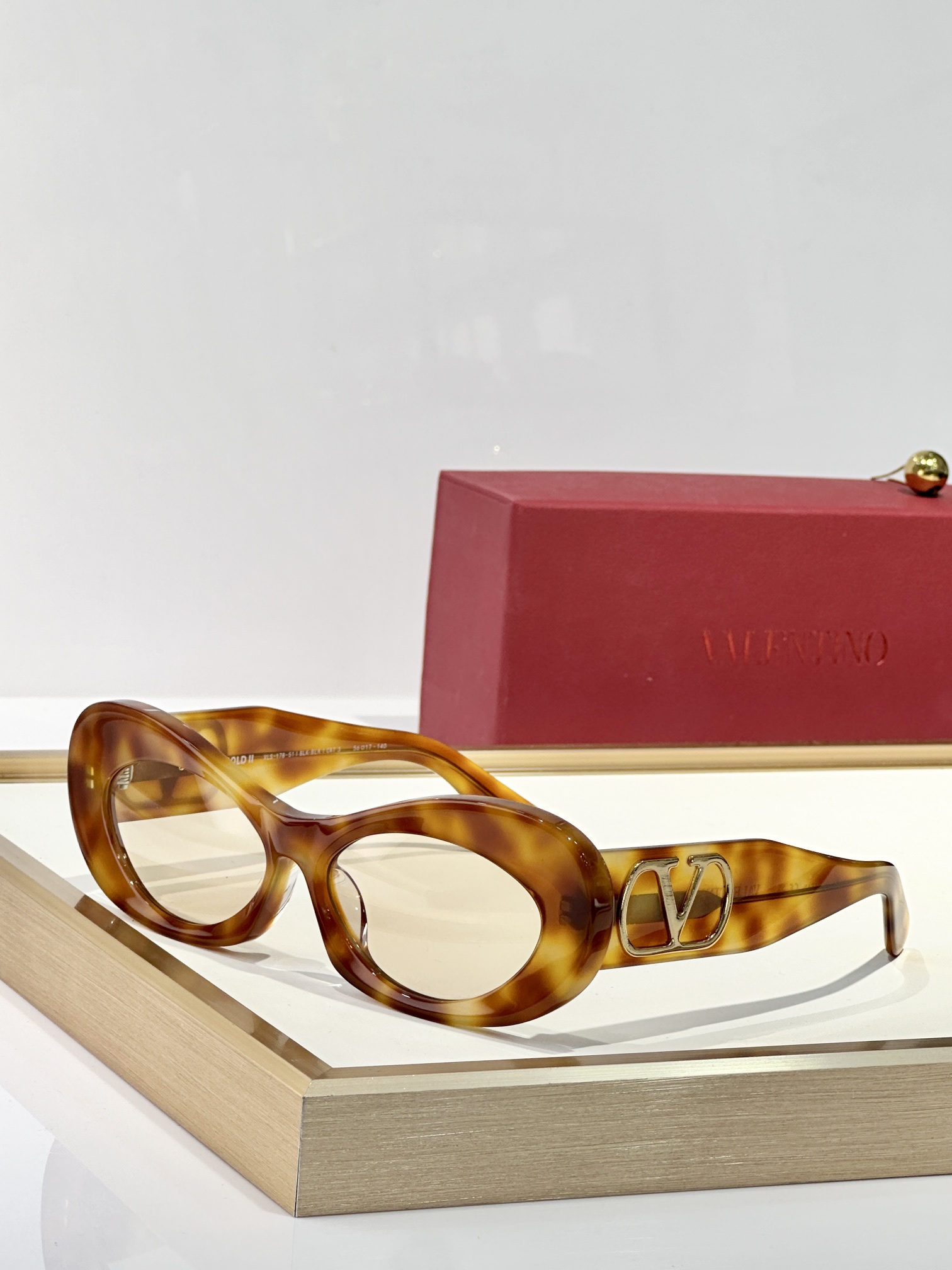  VALENTINOINO
MO D：VLS-178
SIZe：56-17-140
