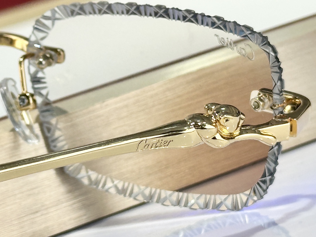  Cartier
MOD：CT0695S
Size：56口17 143
