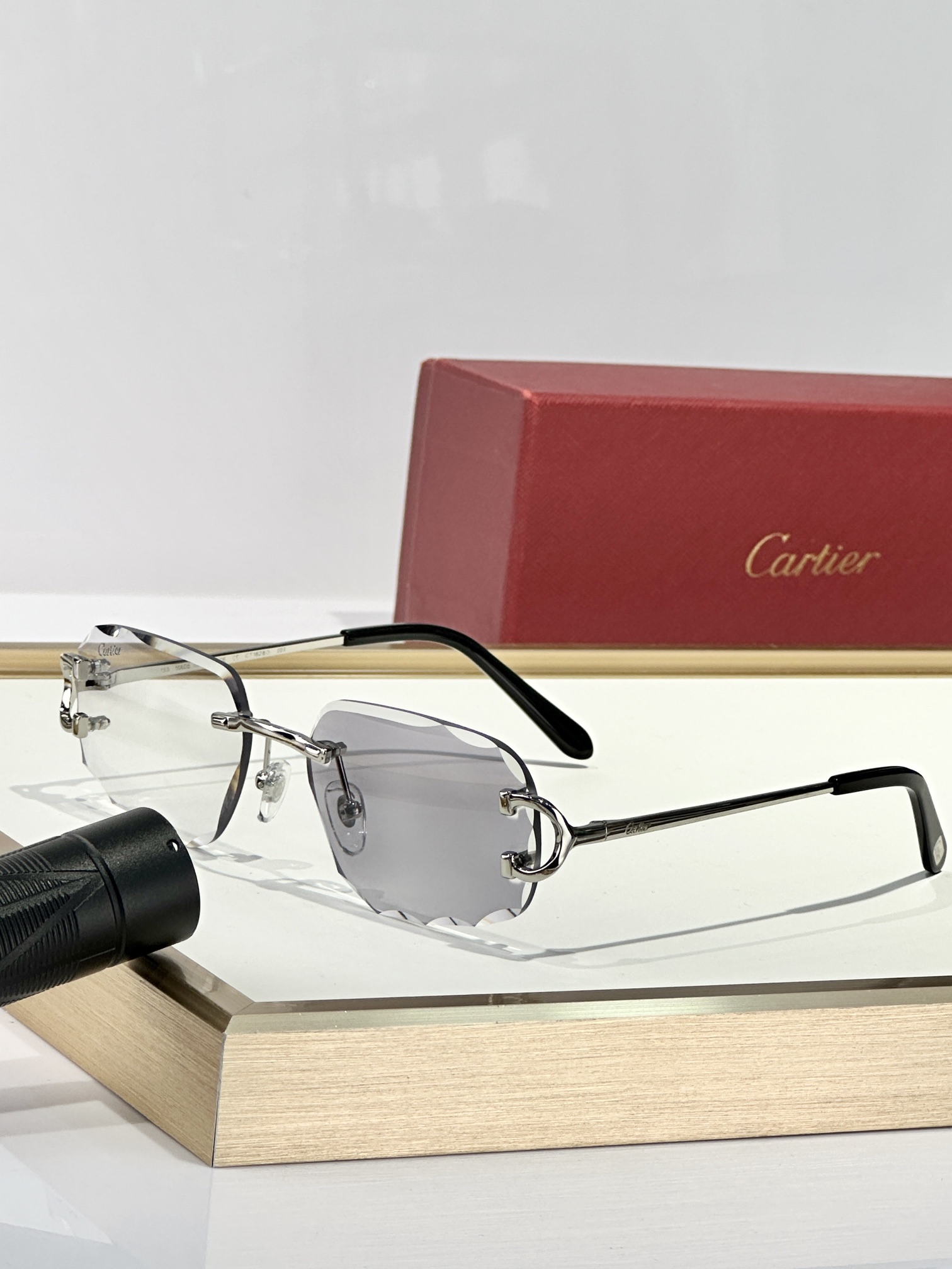  Cartier
MOD：CT1628O
Size：56口17 135
