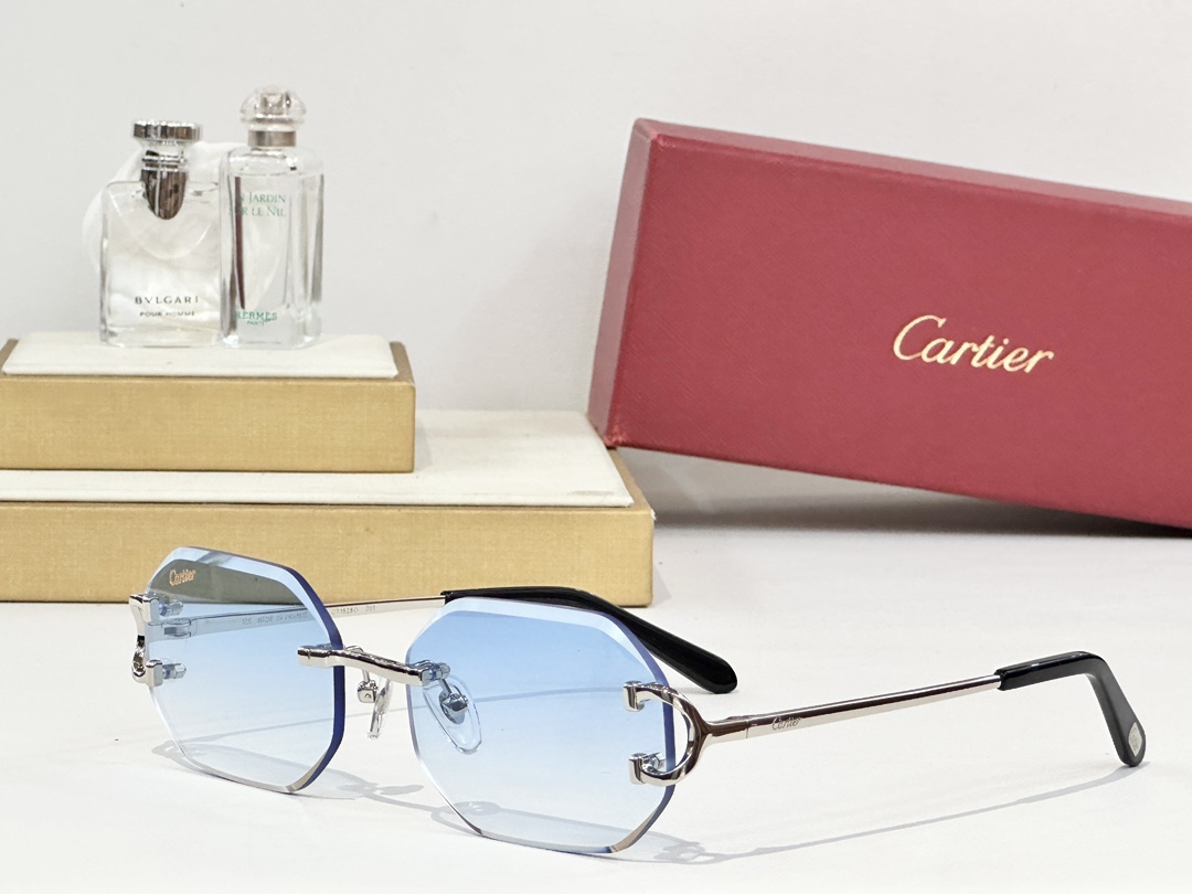  Cartier
MOD：CT1628O
Size：56口17 135
