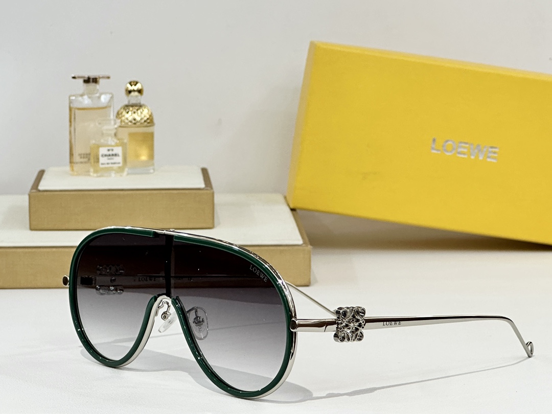  LOEW*
MODEL：LW40177U
SIZE：138口0-145
