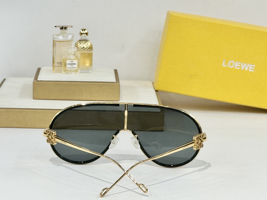  LOEW*
MODEL：LW40177U
SIZE：138口0-145
