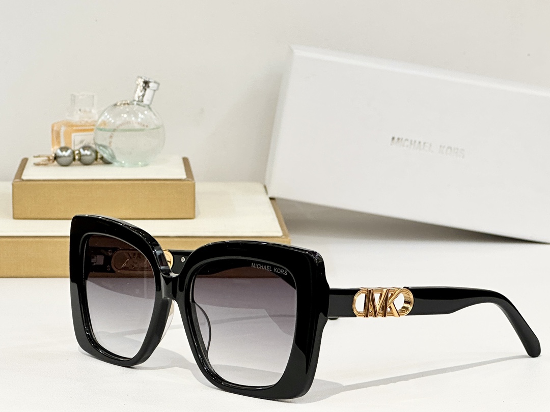  MICHAEL KORS
MOD：MK 2213
Size：57口18 143

