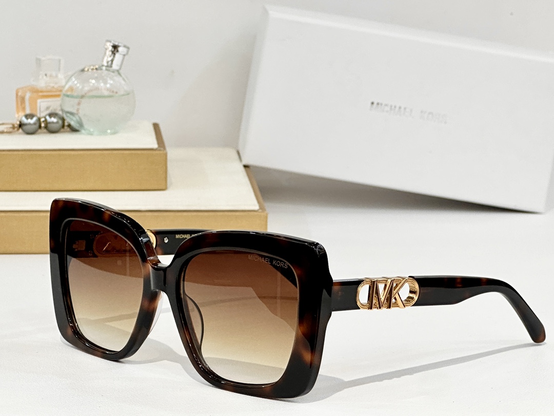  MICHAEL KORS
MOD：MK 2213
Size：57口18 143
