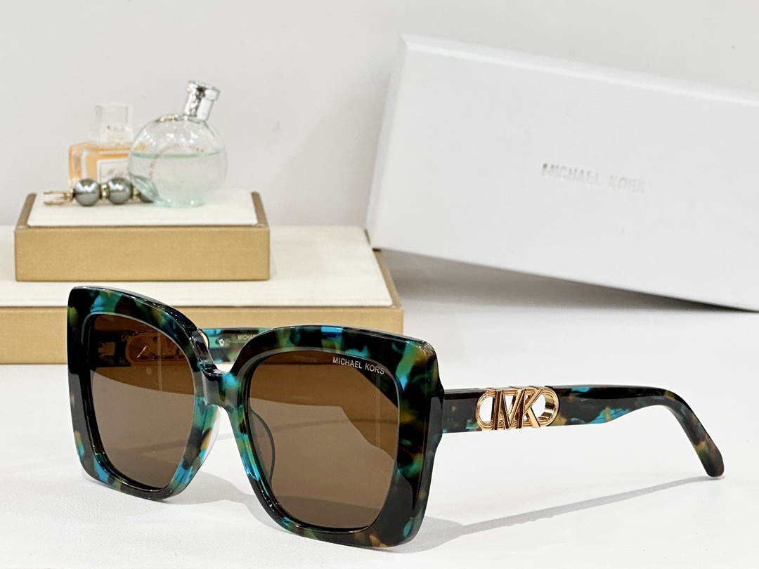  MICHAEL KORS
MOD：MK 2213
Size：57口18 143
