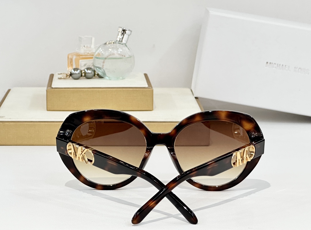  MICHAEL KORS
MOD：MK 2214
Size：56口19 143
