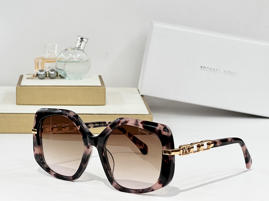  MICHAEL KORS
MOD：MK 2177
Size：56口19 140
