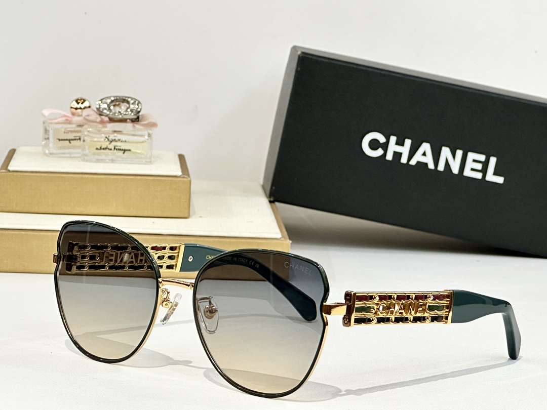  CHANEL
MOD：CH8055
Size：55口19-140
